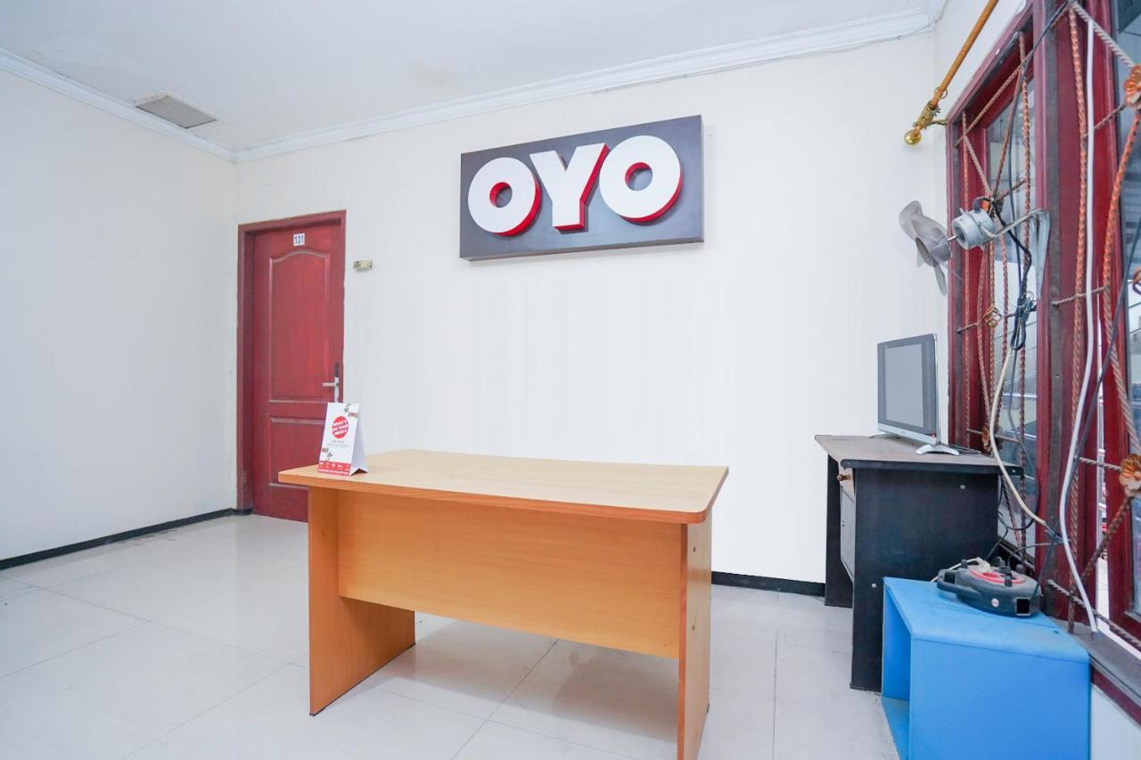 Collection O 1112 Comfitel Siwalankerto Aa4 Hotel Surabaya Ngoại thất bức ảnh