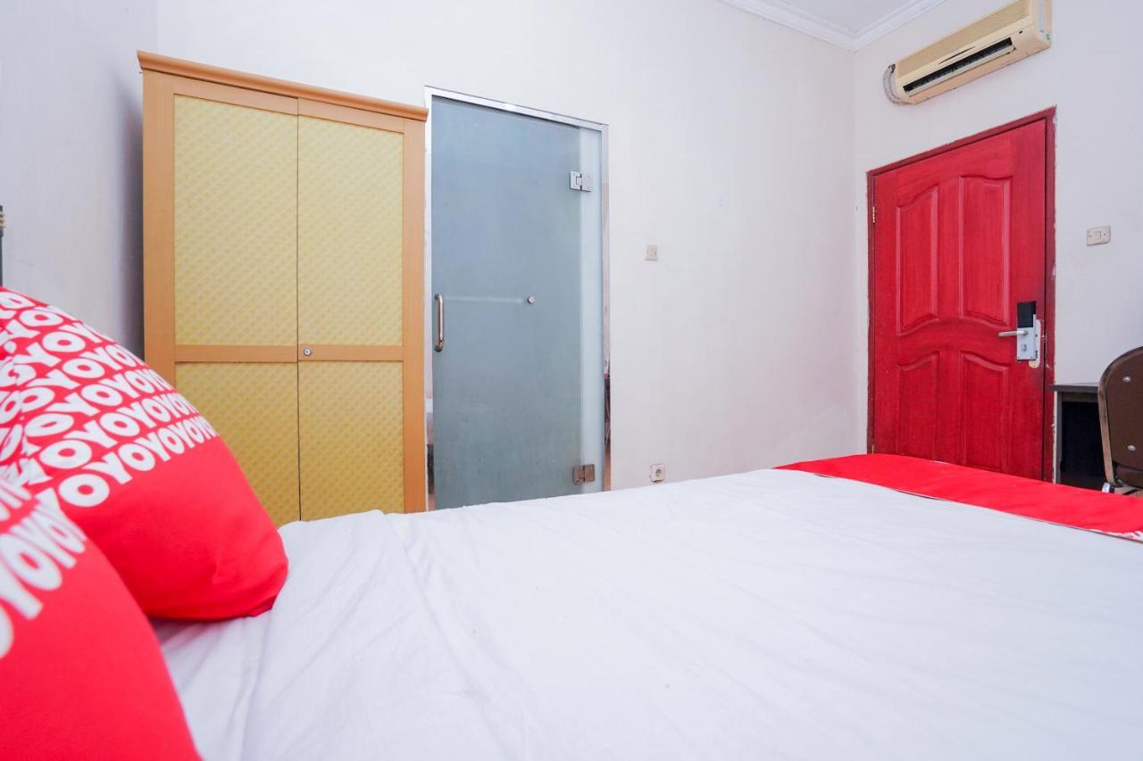 Collection O 1112 Comfitel Siwalankerto Aa4 Hotel Surabaya Ngoại thất bức ảnh