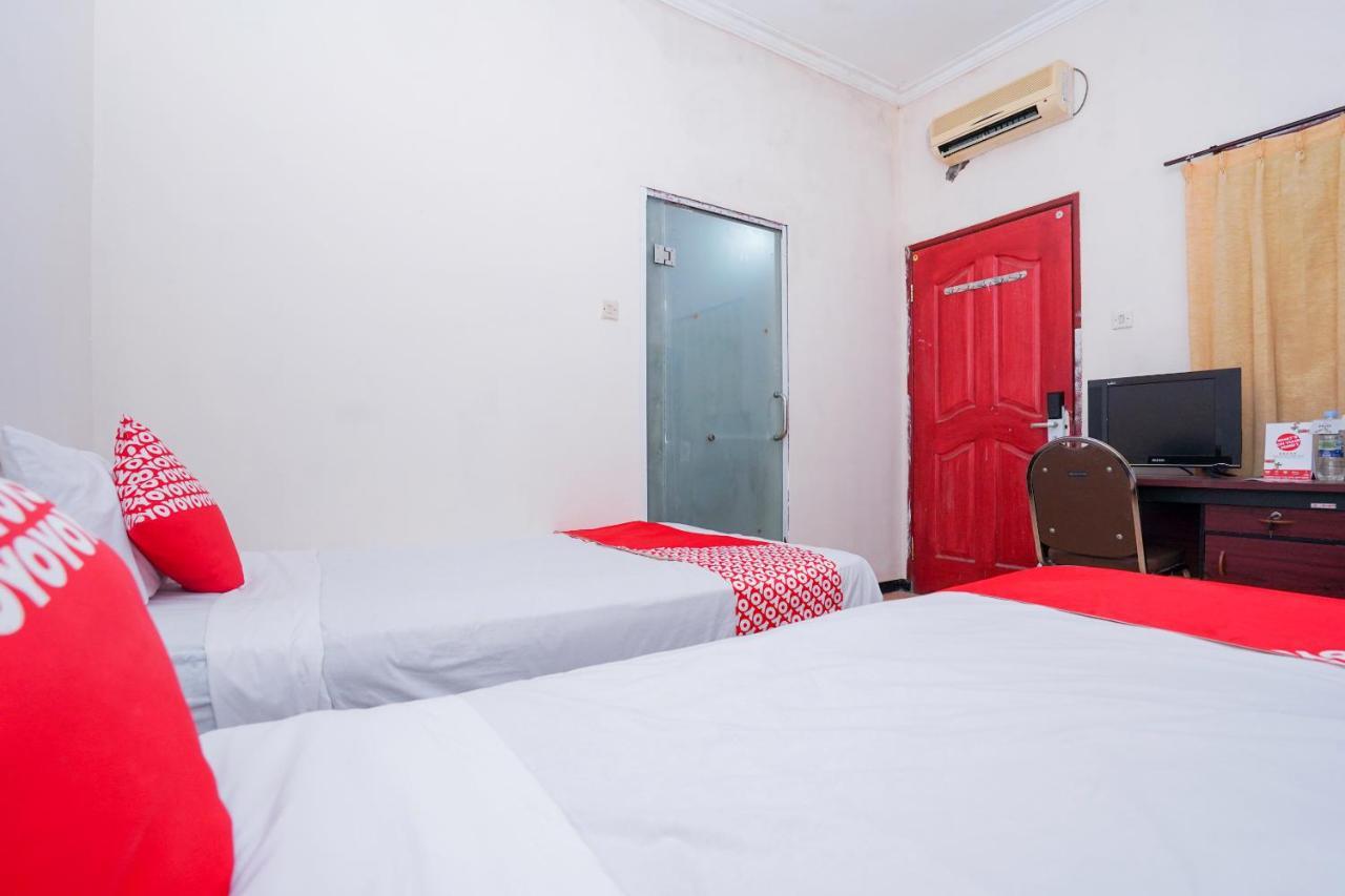 Collection O 1112 Comfitel Siwalankerto Aa4 Hotel Surabaya Ngoại thất bức ảnh