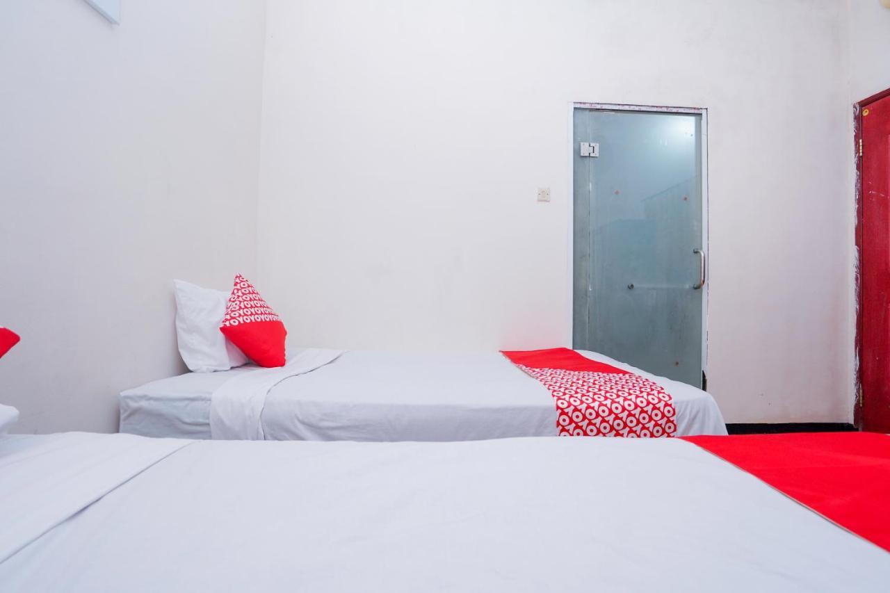 Collection O 1112 Comfitel Siwalankerto Aa4 Hotel Surabaya Ngoại thất bức ảnh