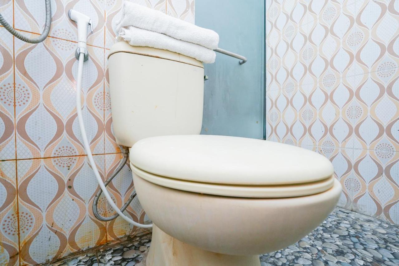 Collection O 1112 Comfitel Siwalankerto Aa4 Hotel Surabaya Ngoại thất bức ảnh